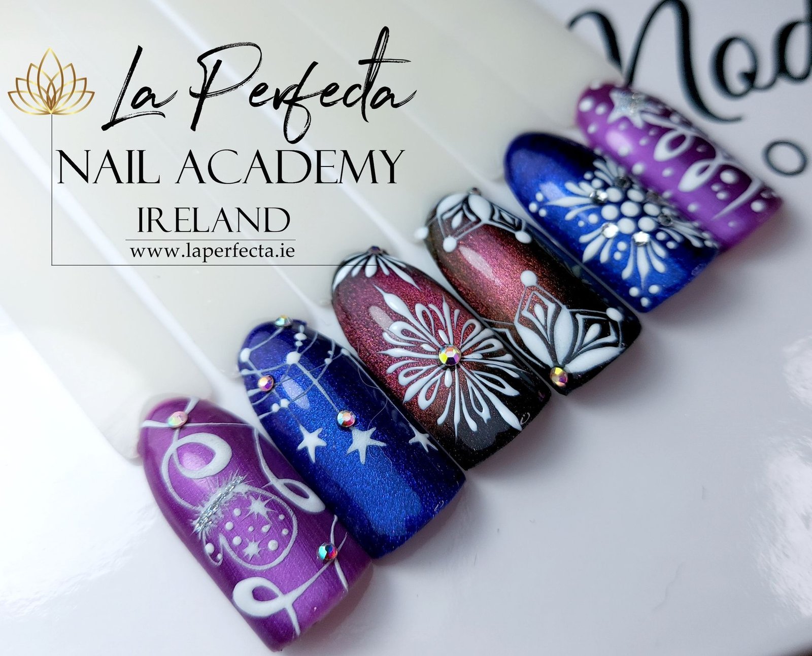 NAIL ART COURSE- AUTUMN/WINTER